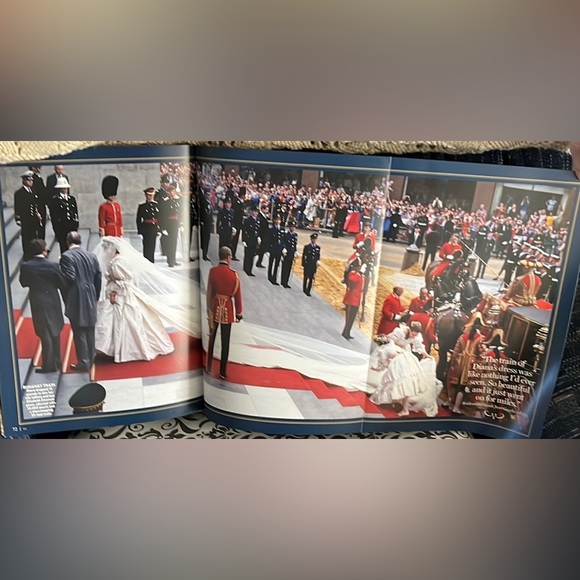 Will & Kate The Royal Wedding from the editors of US 160 Revealing Photos - Picture 12 of 16